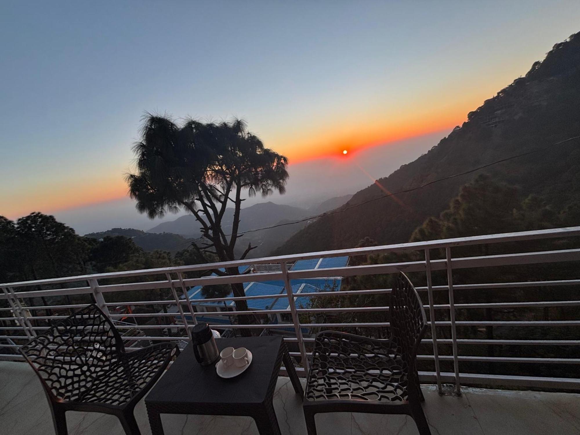 Humble Stay Villa Kasauli Exteriér fotografie